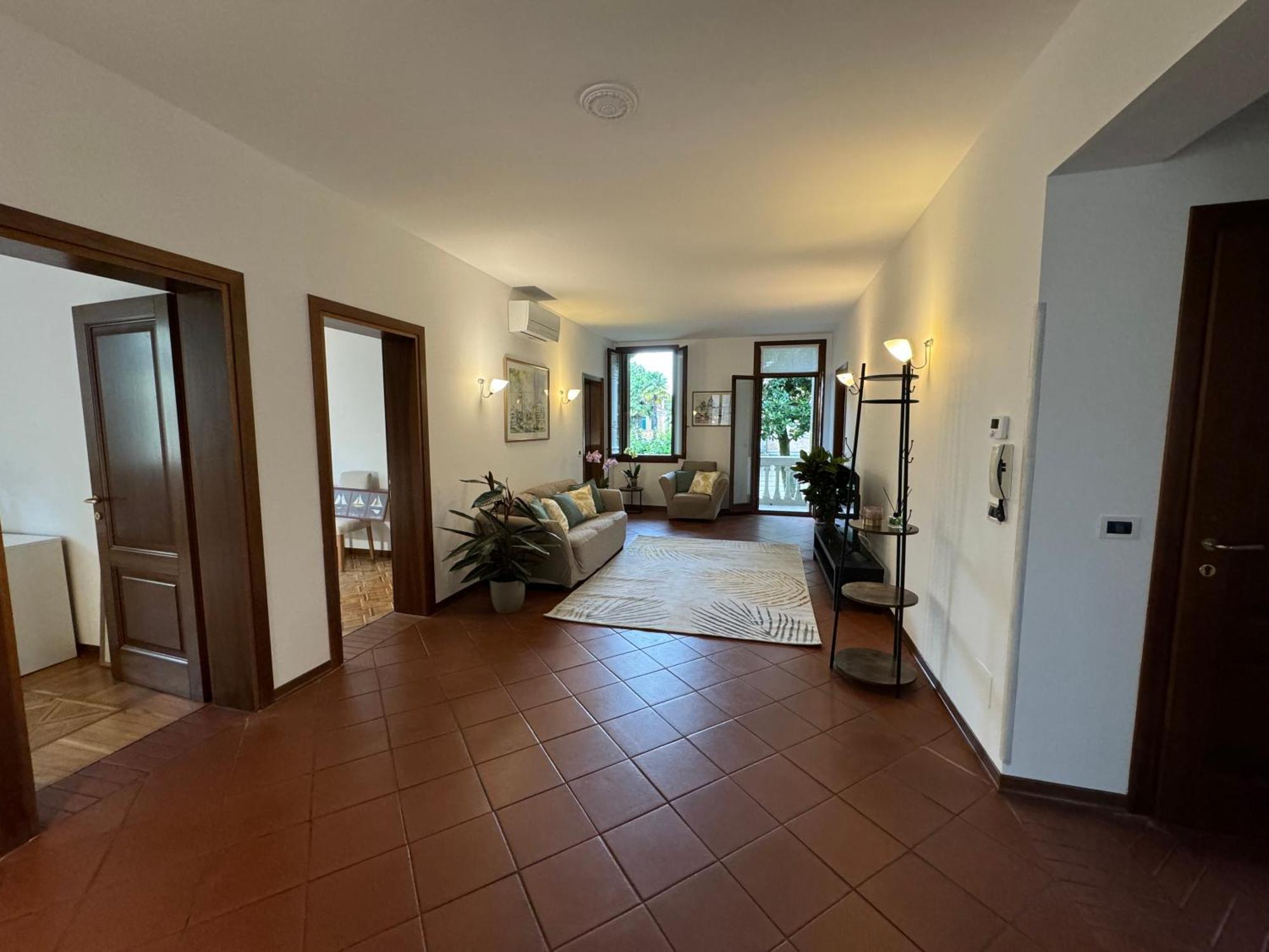 Appartamento Villa Trento Венеция Лидо Екстериор снимка